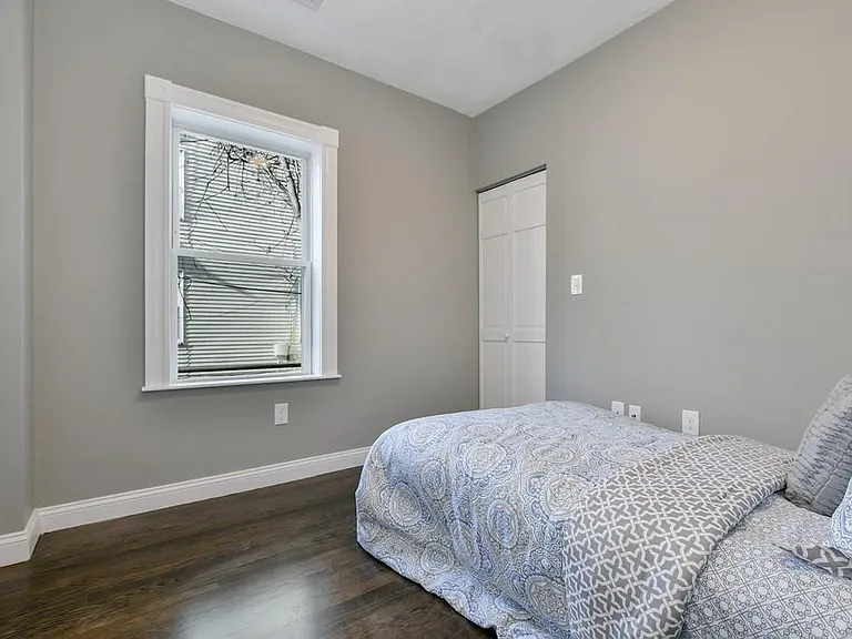 26 Elder St #1 — Photo 13