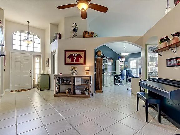 4th image of 9015 Southbay Dr