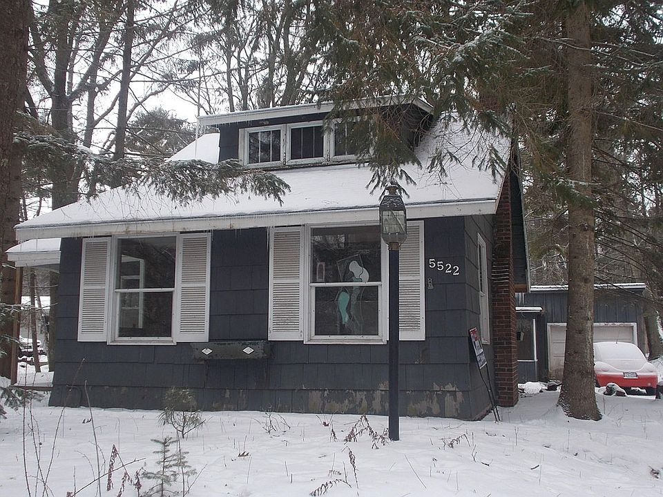 1st image of 5522 Curtiss Dr