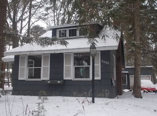 5522 Curtiss Dr, Sheboygan, WI 53081