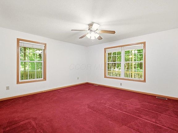 4th image of 562 Terrace Ridge Cir