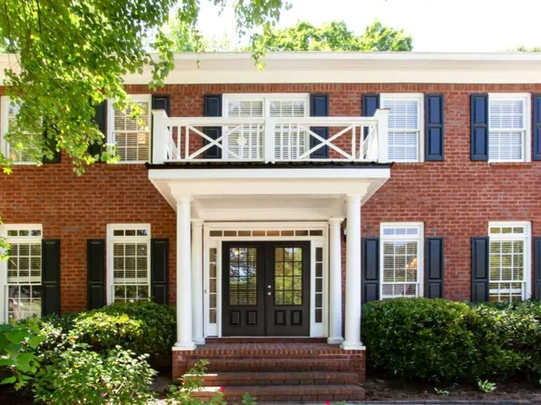 2055 Milfield Cir, Snellville, GA 30078