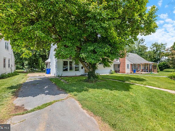 4th image of 339 Belview Ave