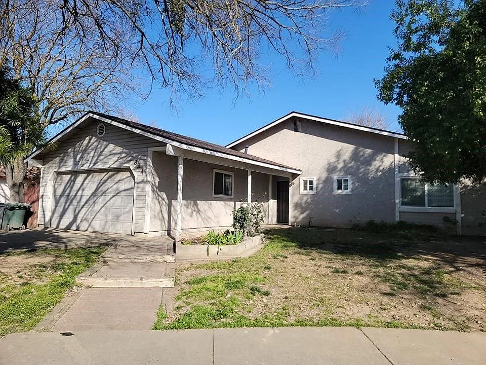 844 Emory Ct photo 1