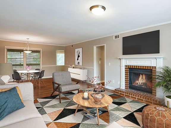 2nd image of 1831 Briarcliff Cir NE #1880B