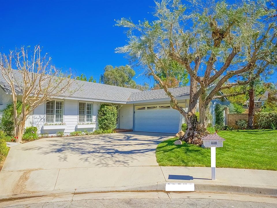 1st image of 25502 La Gosta Pl