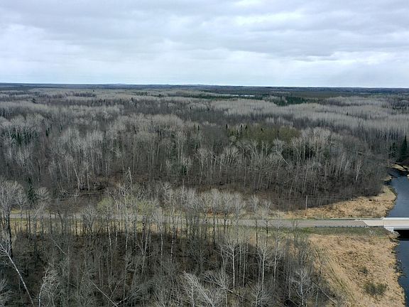 3rd image of 3854 Rasmussen Rd