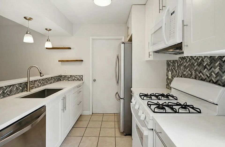 1st image of 11401 Ptarmigan Dr #B