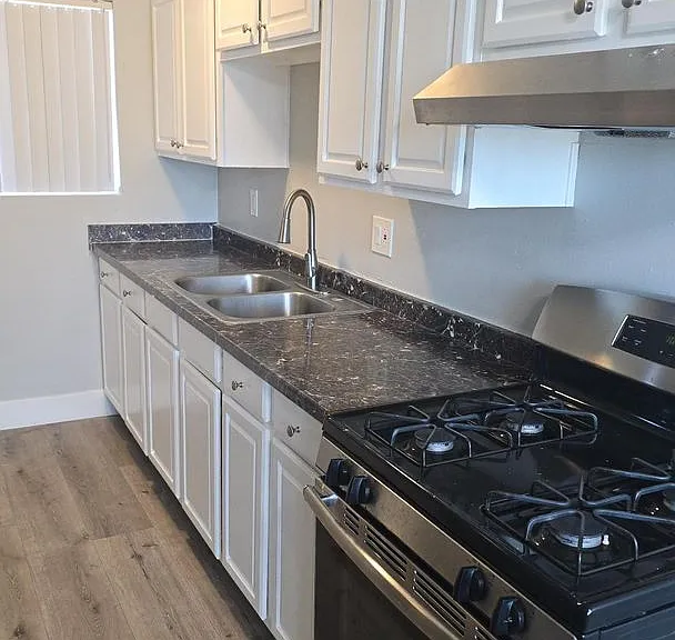 Palm View Apartments in Azusa — Photo 22