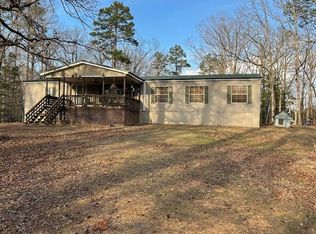 1714 Hebron Church Rd, Grenada, MS 38901