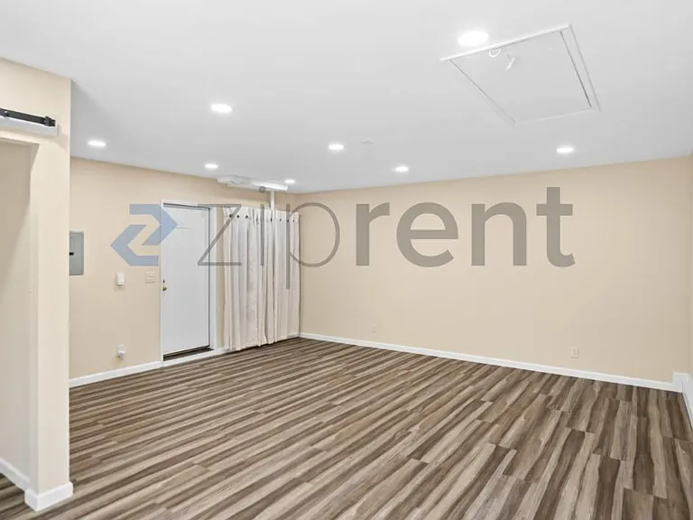 426 King Ave — Photo 19