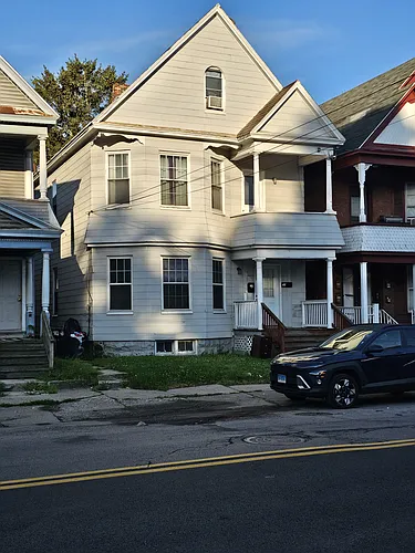 936 Albany St #1 Photo 1
