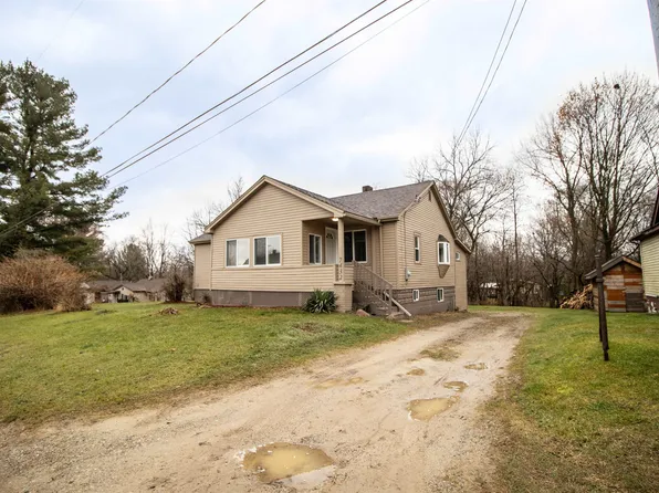 7432 Braymont St, Mount Morris, MI 48458
