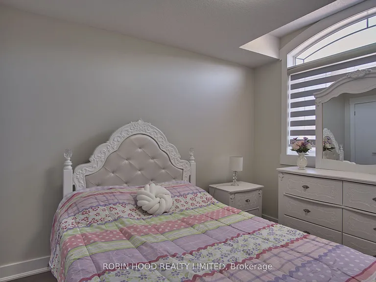 201 Drenters Ct — Photo 20