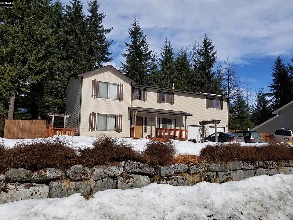 2nd image of 9132 Wolfram Way
