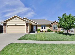 4651 S Dwight Dr, Manhattan, KS 66502