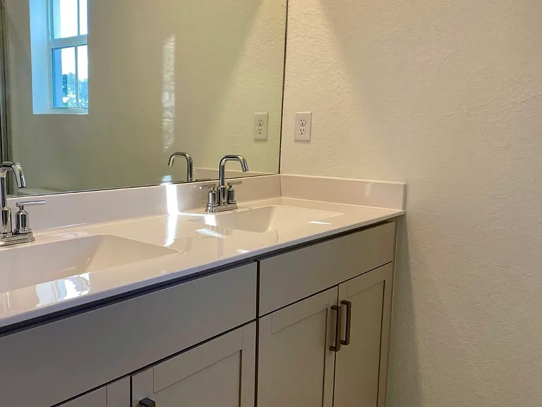 901 SW 168th Ct #3 — Photo 6