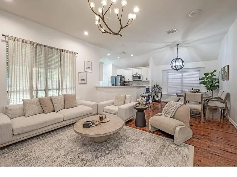 8309 Green Ash Dr — Photo 11