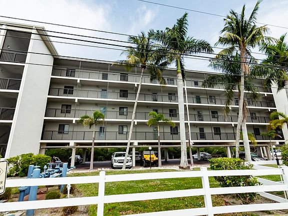 5th image of 5220 Bonita Beach RD #307