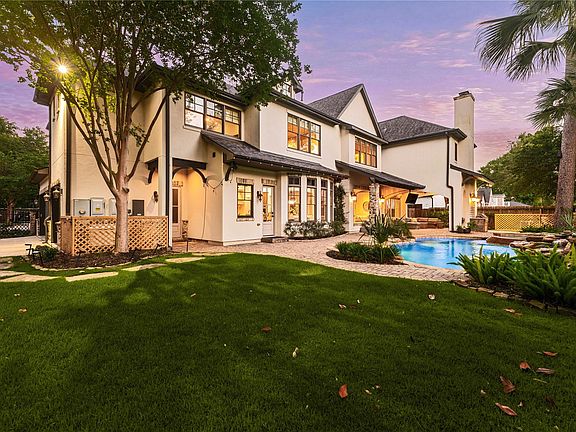 3rd image of 735 Timber Hill Dr