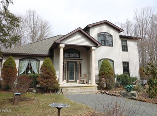 3 Martindale Mew, Lake Ariel, PA 18436