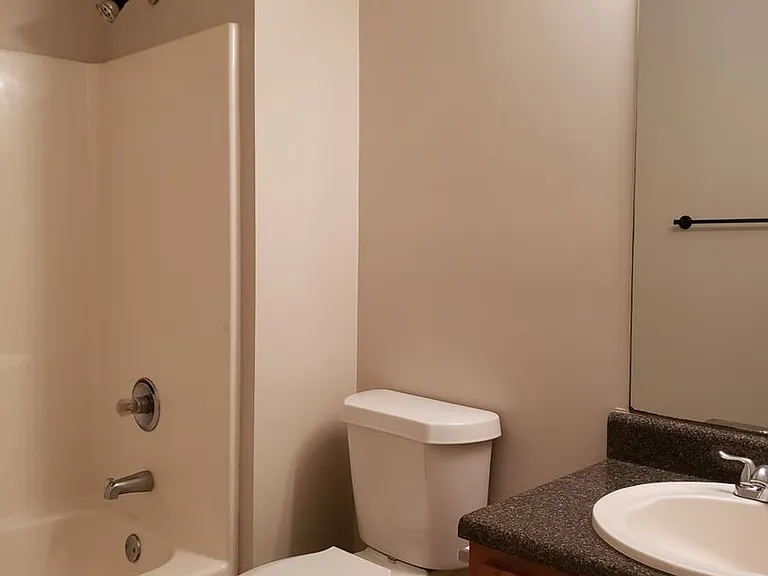 147 Kylee Ct — Photo 9