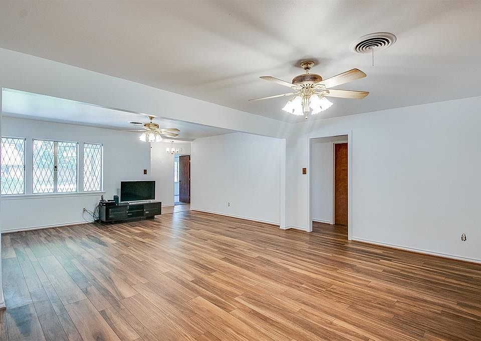 1st image of 303 Falk Ave