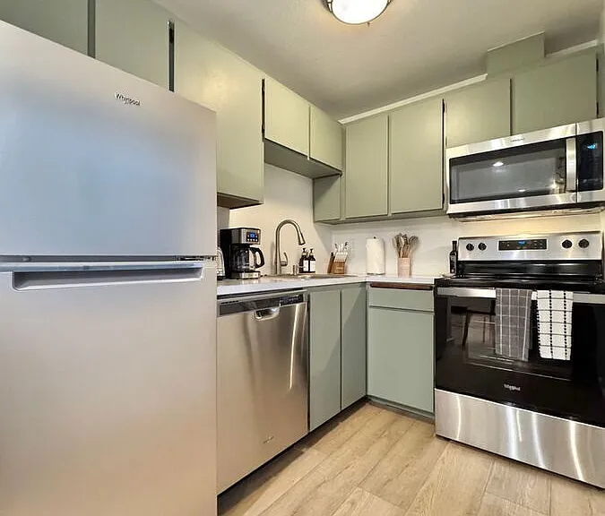 527 Forsyth Ln #1 — Photo 6