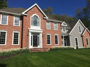 54 Lofgren Rd, Avon, CT 06001