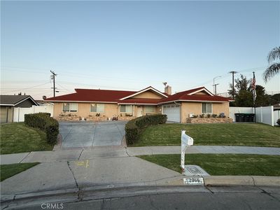 2066 N Sacramento St, Orange, CA, 92867