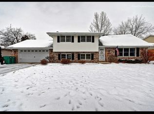 3205 Rosemont Dr, Joliet, IL 60431