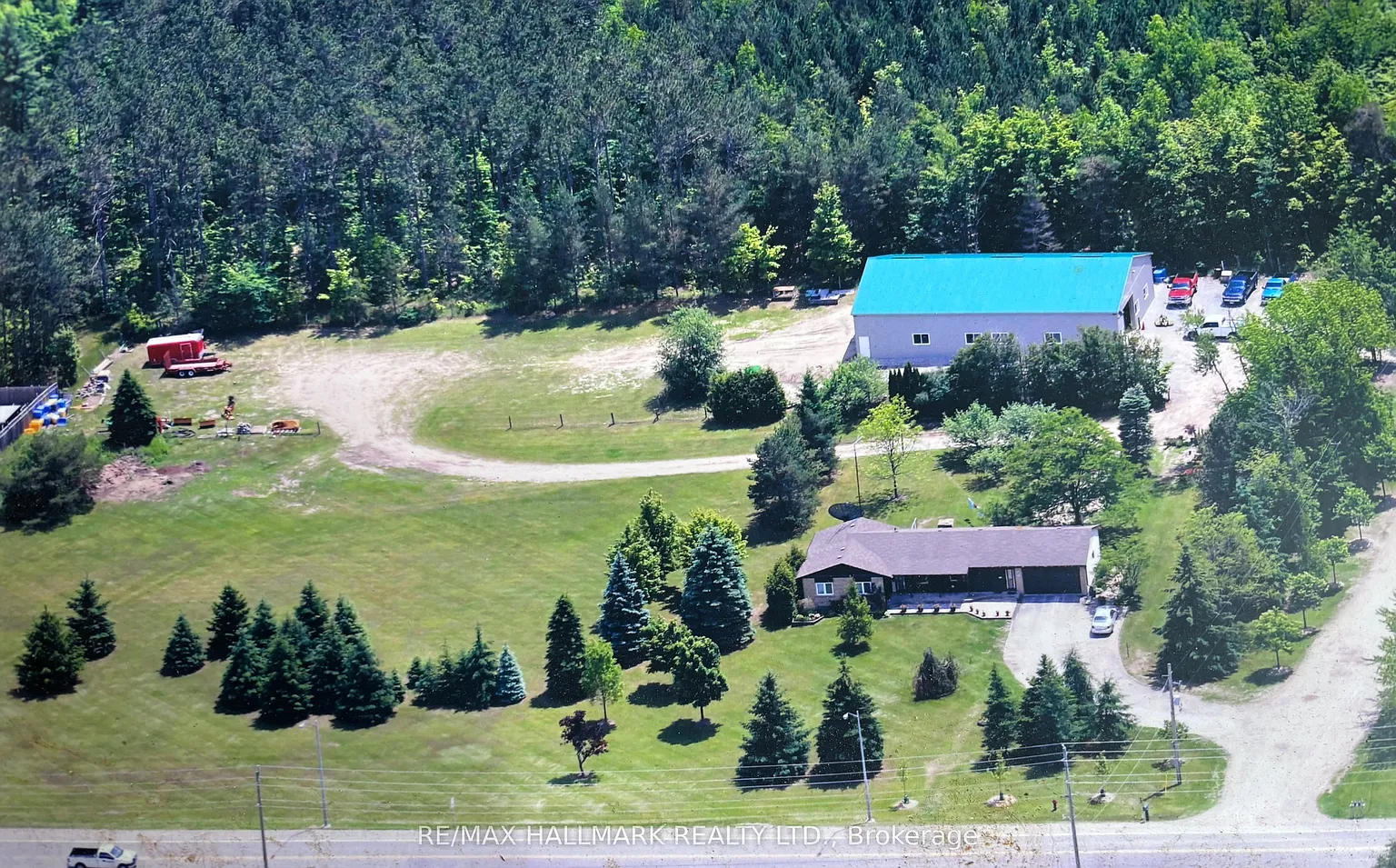 4749 Aurora Rd photo 1