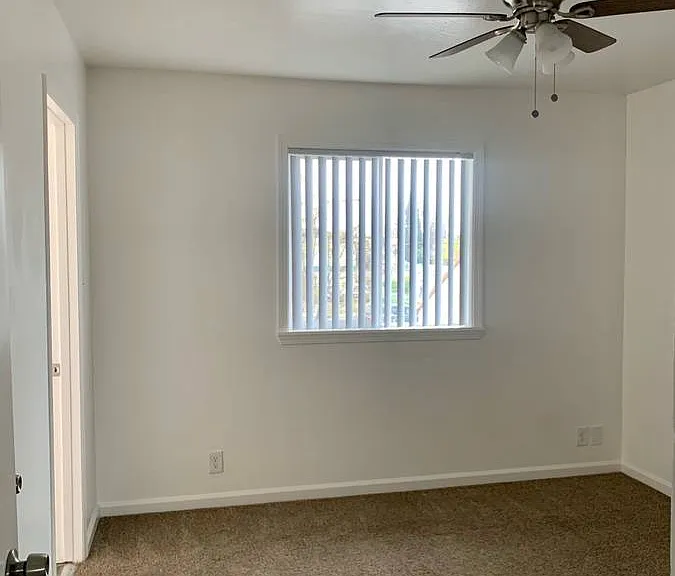 Maple Palms Apartments — Photo 4