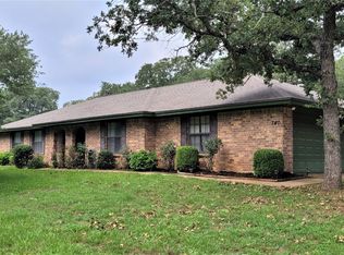 740 Carol Ln, Burleson, TX 76028