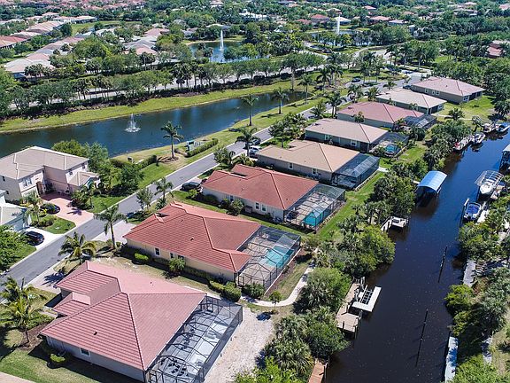 Your home in Paradise!