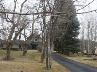 61520 Ward Rd, Bend, OR 97702