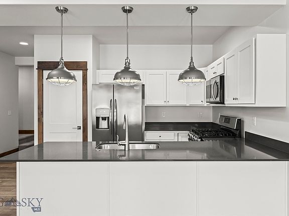 3rd image of 1103 Baxter Creek Way Unit B