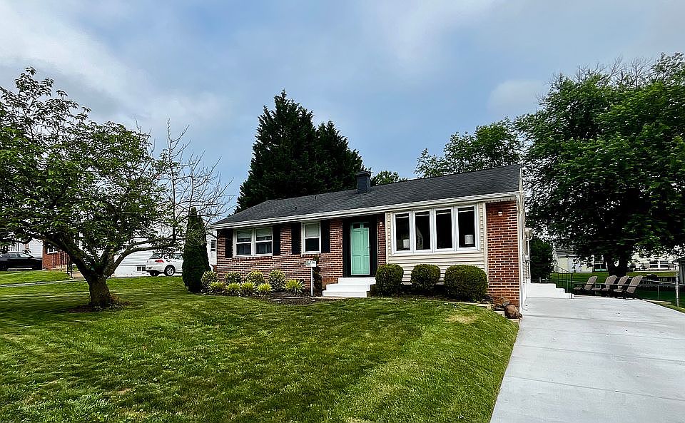 2615 Baxter Drive