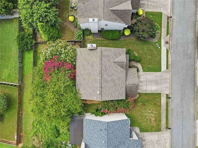 513 Stepney Ct SE — Photo 34