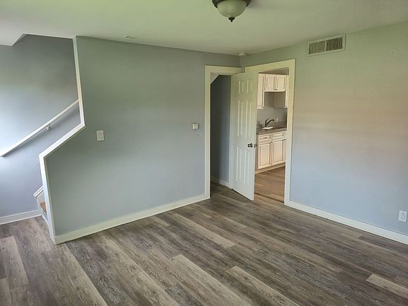 5th image of 25-31 Blackmore St