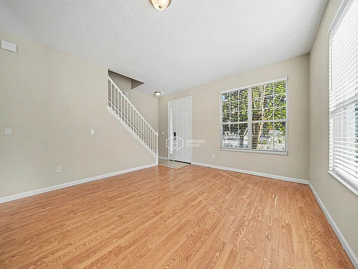 4 bed, 2.5 bath, 2125 sqft, $2,765 — Photo 3