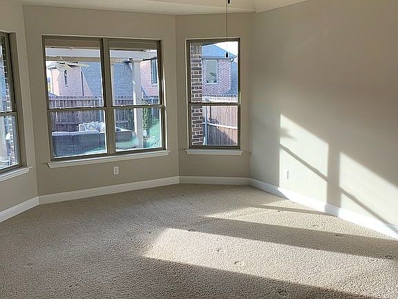 4th image of 2632 Walnut Creek Ln