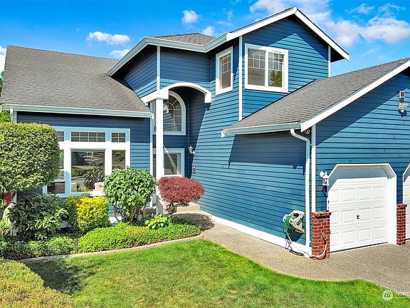 2nd image of 8013 77th Street NE
