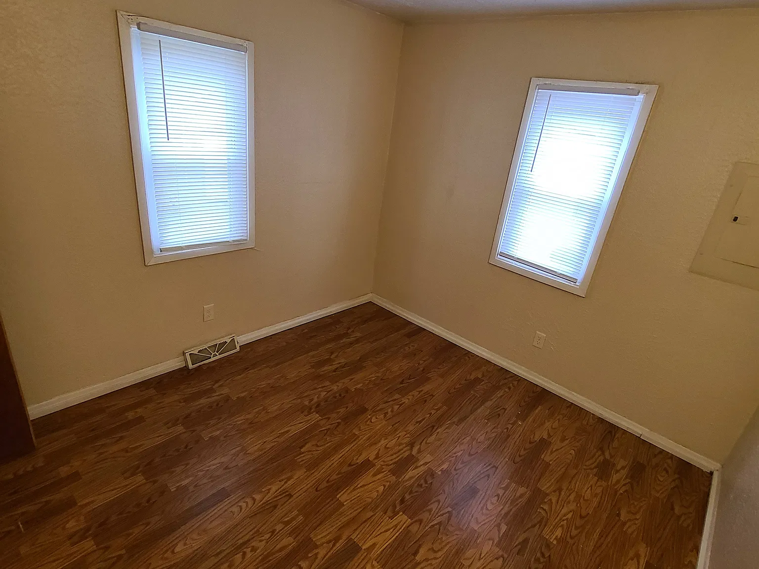 1 bed, 600 sqft, $895 — Photo 4