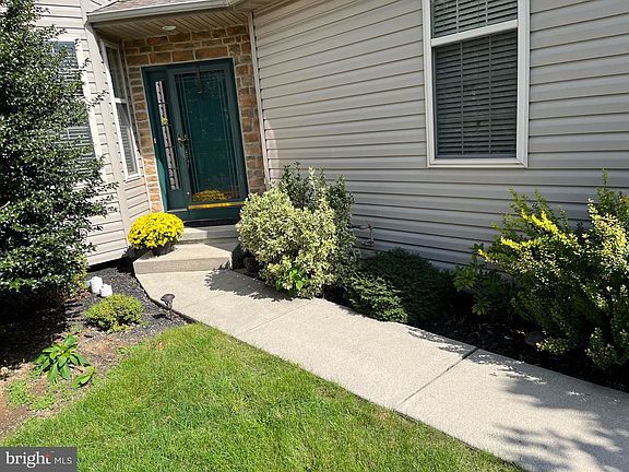 2nd image of 3008 Village Dr