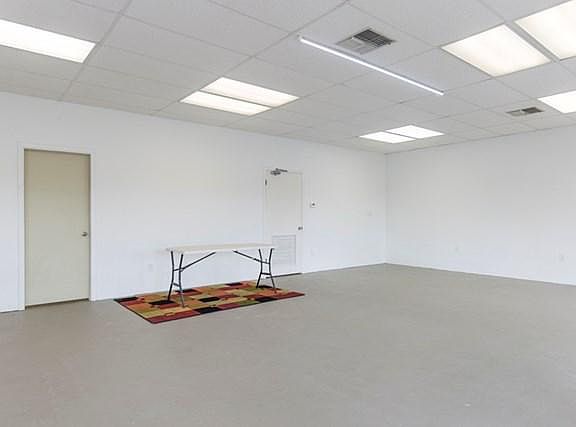 4th image of 6001 Padre Blvd