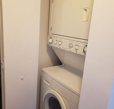 5th image of 700 Schuyler Ave APT A-23