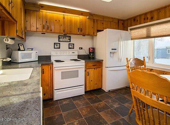 5th image of 3110 Chinook Dr