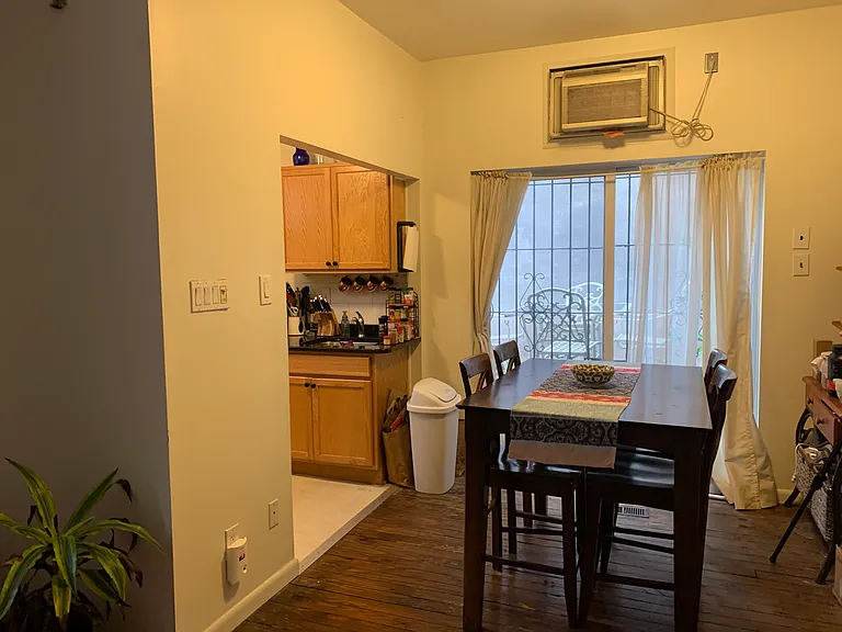 1203 Rodman St — Photo 11