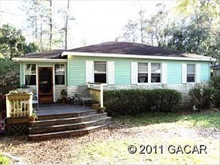 1st image of 1011 NE 7th Ave